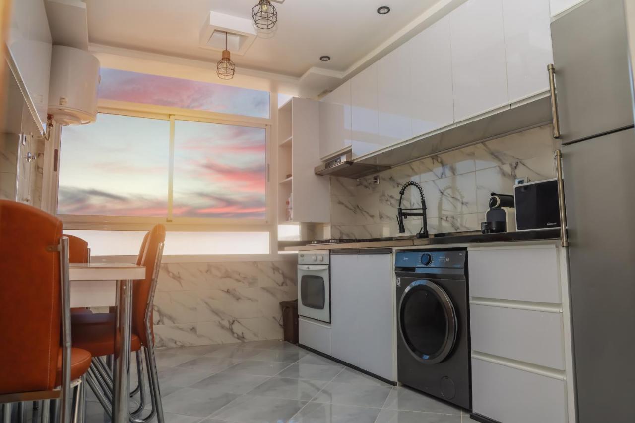 Apartment Vue Sur Piscine Et Sur *